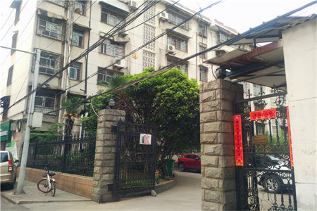 金源小区3室1厅1卫101㎡/车库34